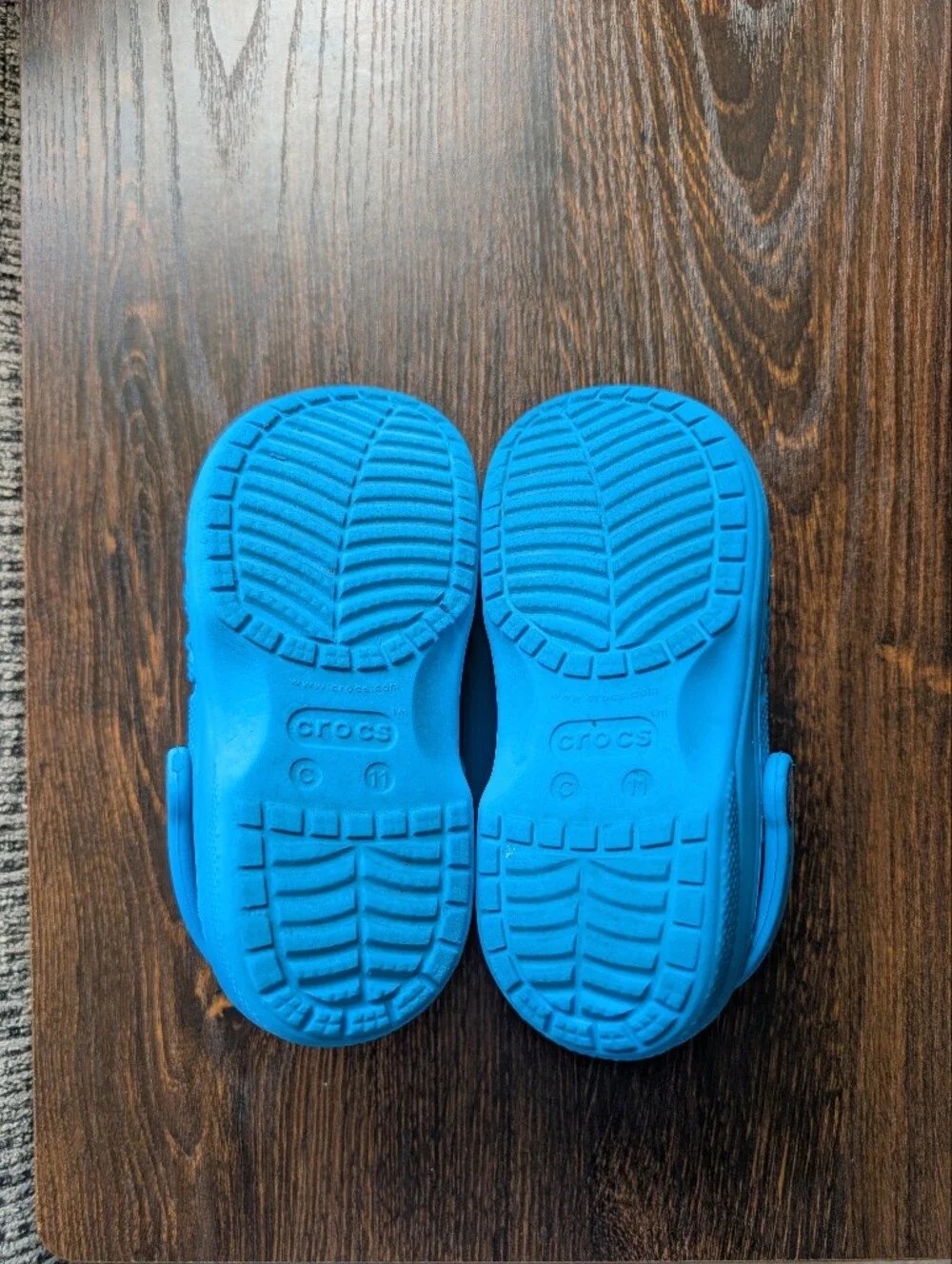 Crocs Classic Clog Blue Unisex Slip On Water Shoes